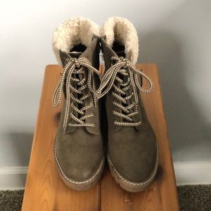 Universal Threads Army Green Booties Size 7 1/2